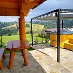 Drewniany - Chalet Czerwienne