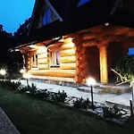 Chalet Drewniany -